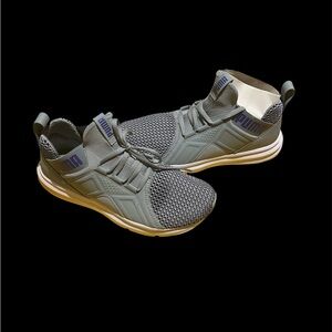 Puma Light Gray Sneakers